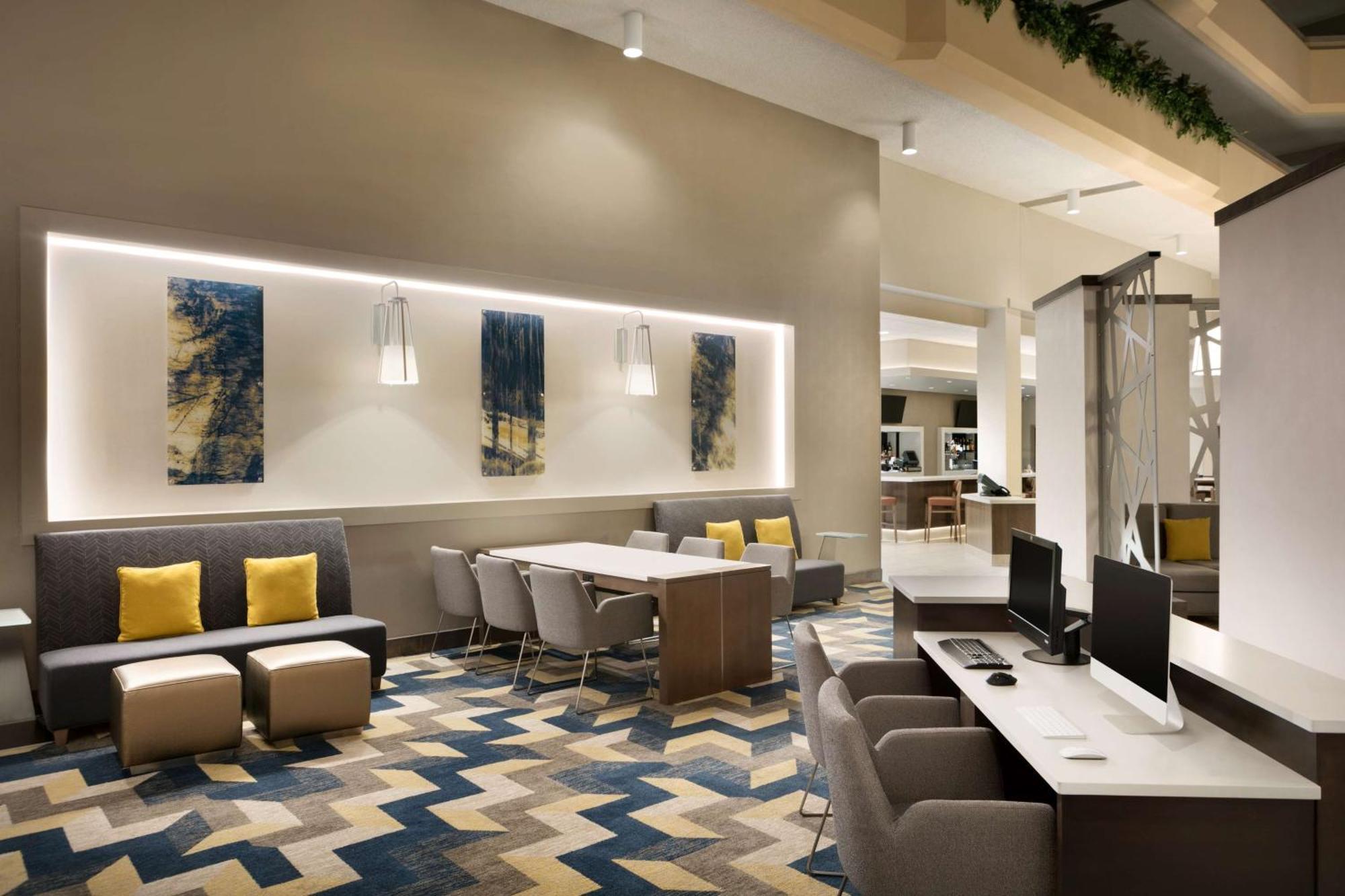 Hilton Fort Collins Zewnętrze zdjęcie