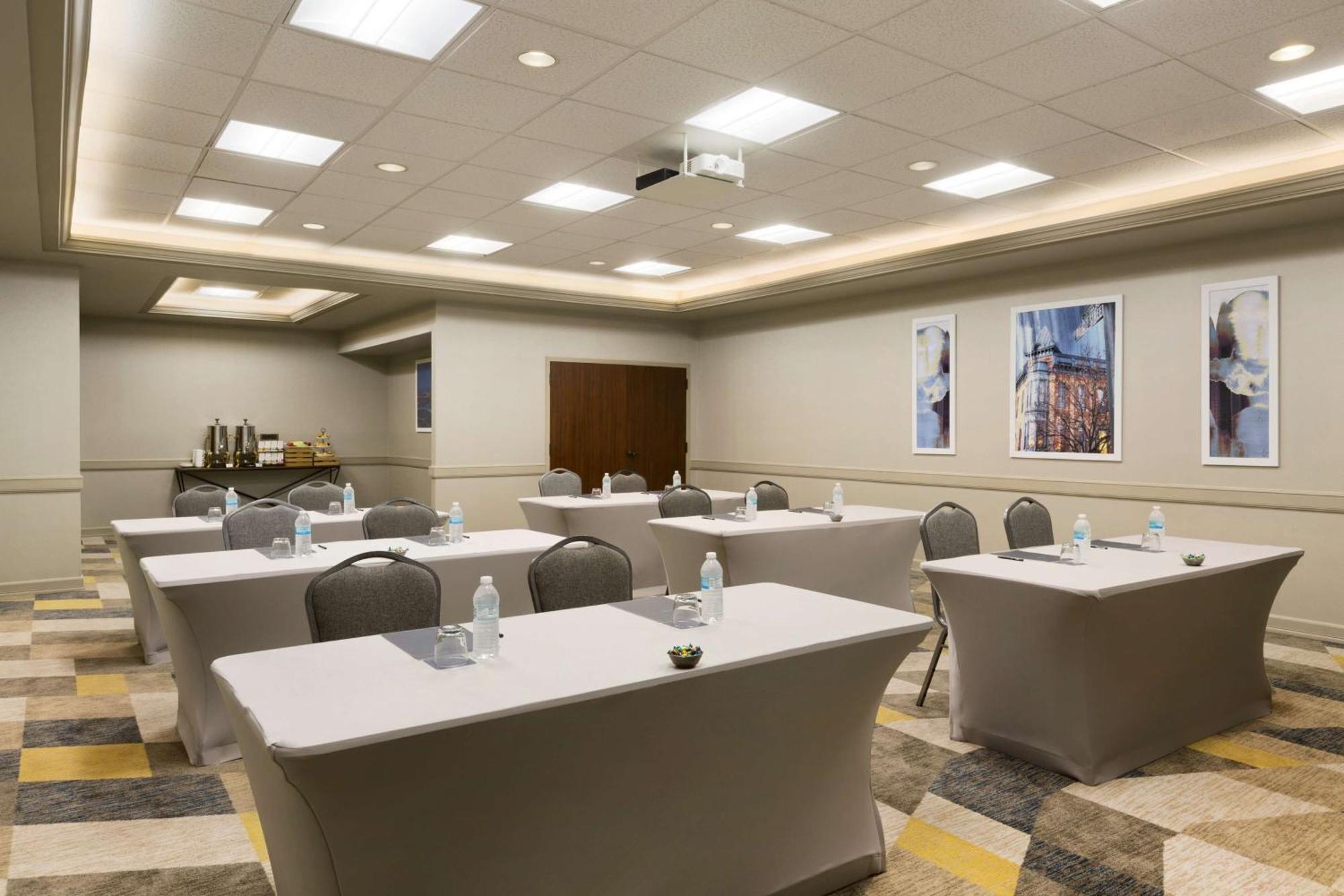Hilton Fort Collins Zewnętrze zdjęcie