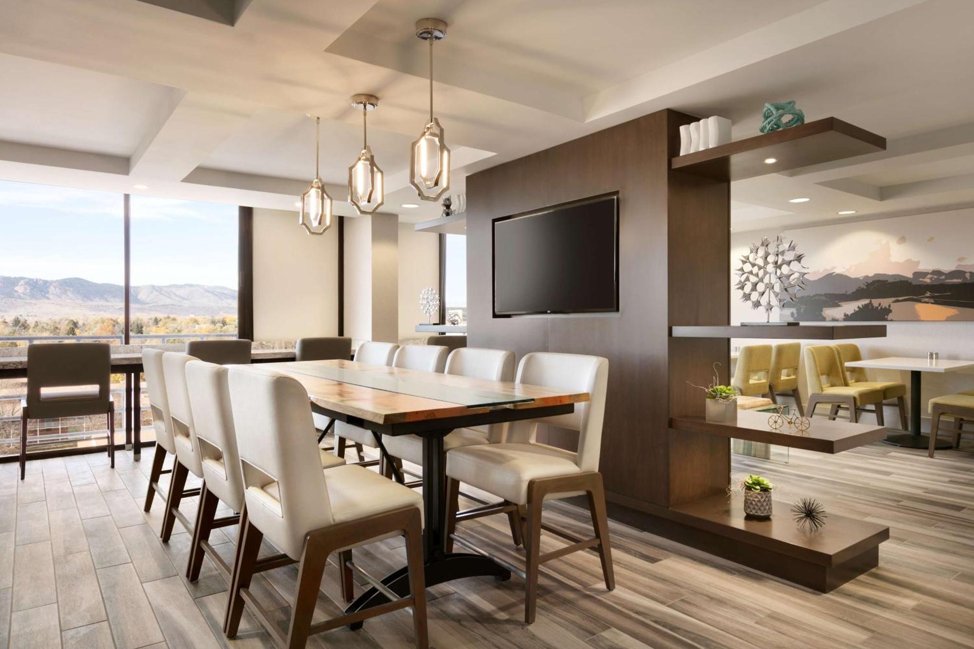 Hilton Fort Collins Zewnętrze zdjęcie
